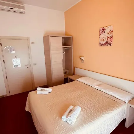 Silvie Rose Szálloda Cesenatico